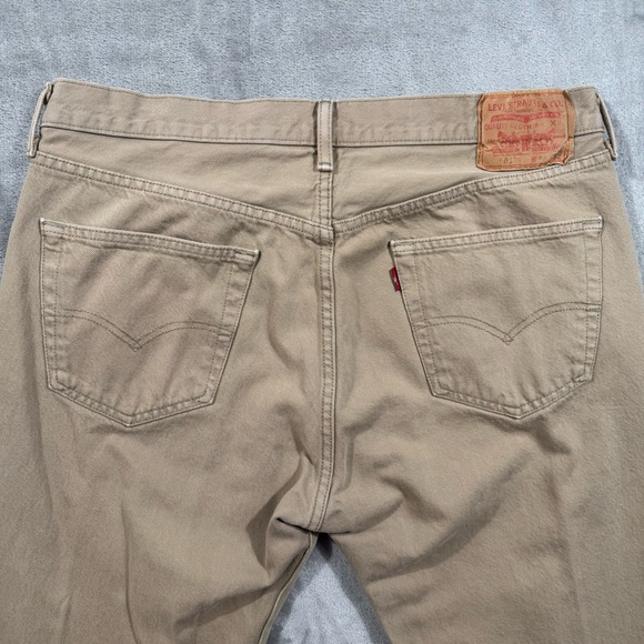 Levis 501 Jeans Mens 36x32 Khaki Cotton Straight Fit Denim Button Fly Workwear - Picture 10 of 12